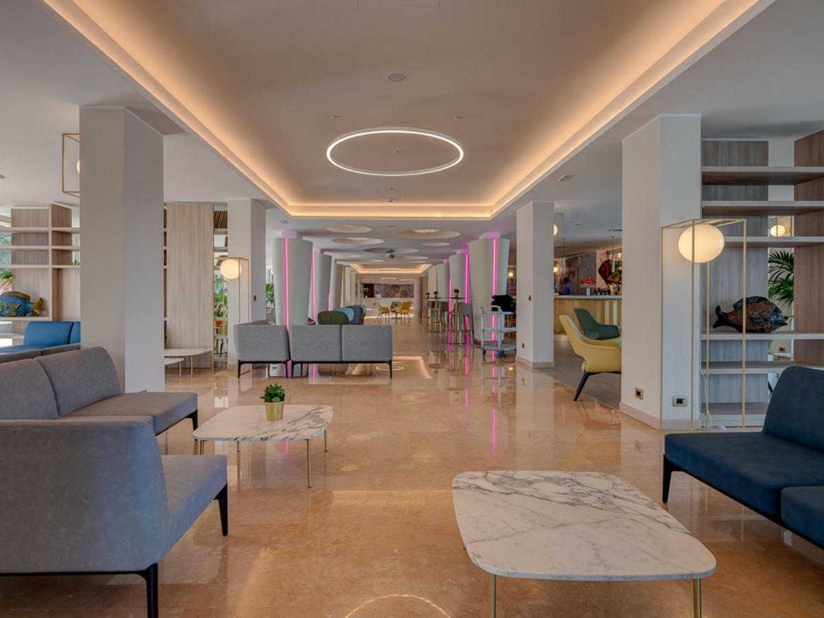 Hotel Antares Letojanni Kültér fotó